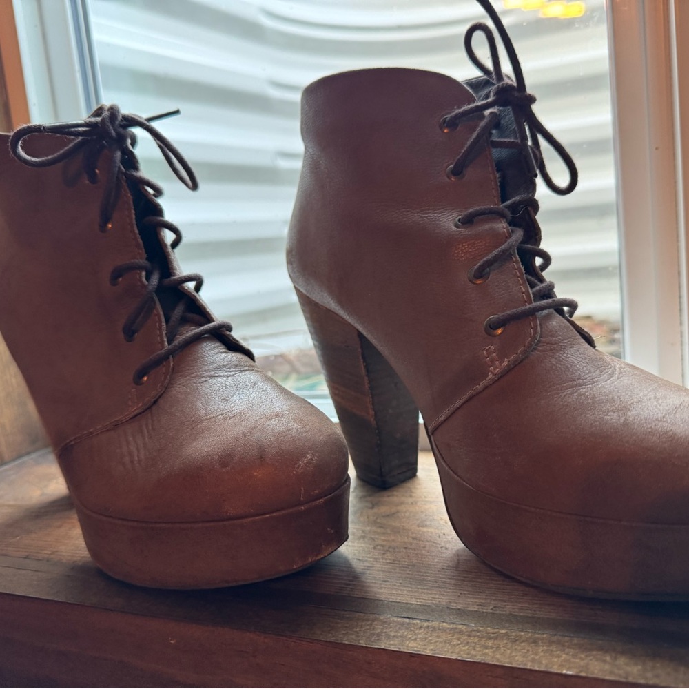 Steve Madden Dark Brown Lace-Up Boots